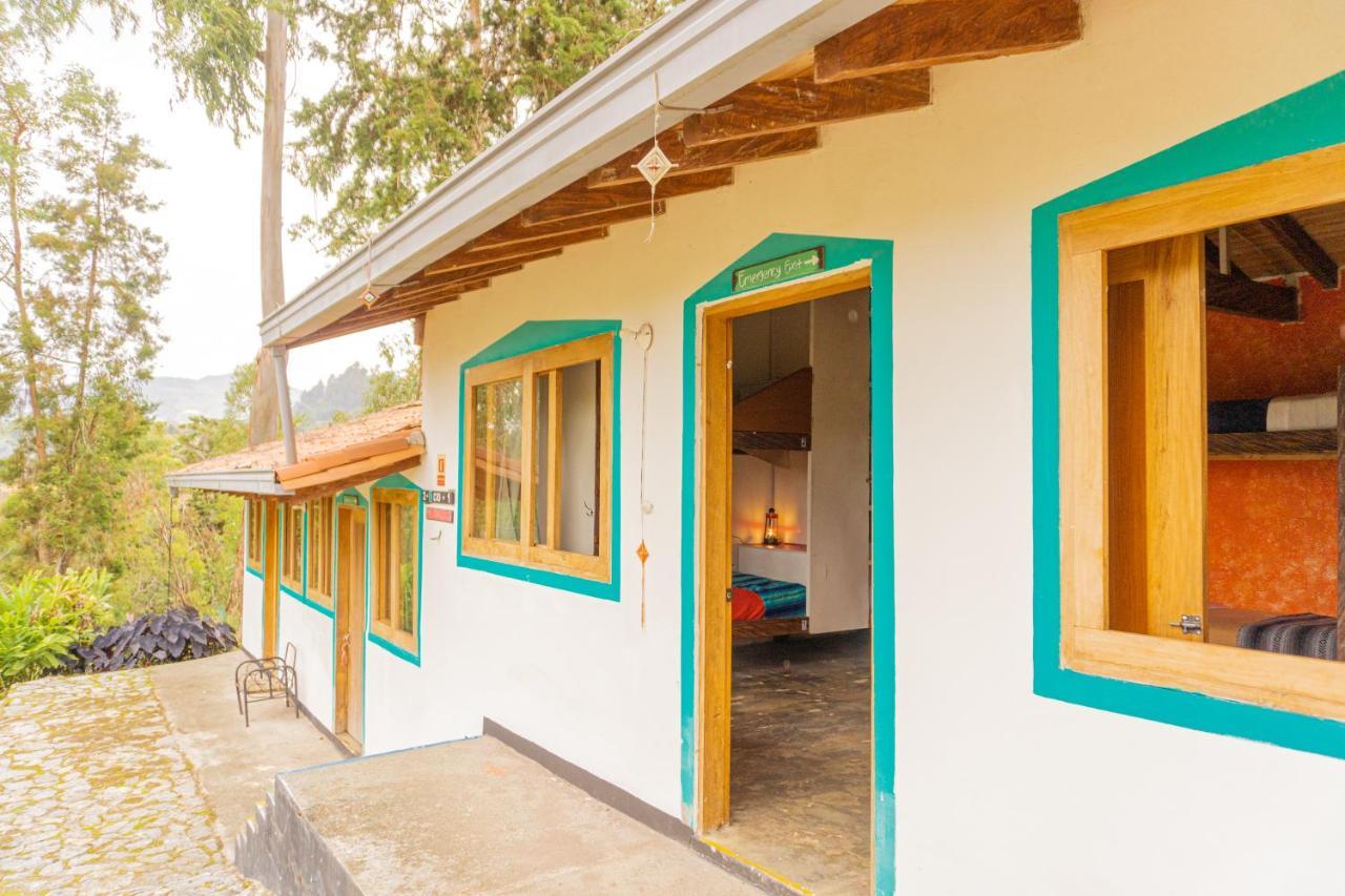 Bacoa Hostel กัวตาเป ภายนอก รูปภาพ